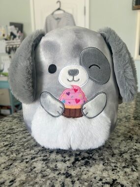 Squishmallows Gray and White Puppy Plush Gustavus 8”